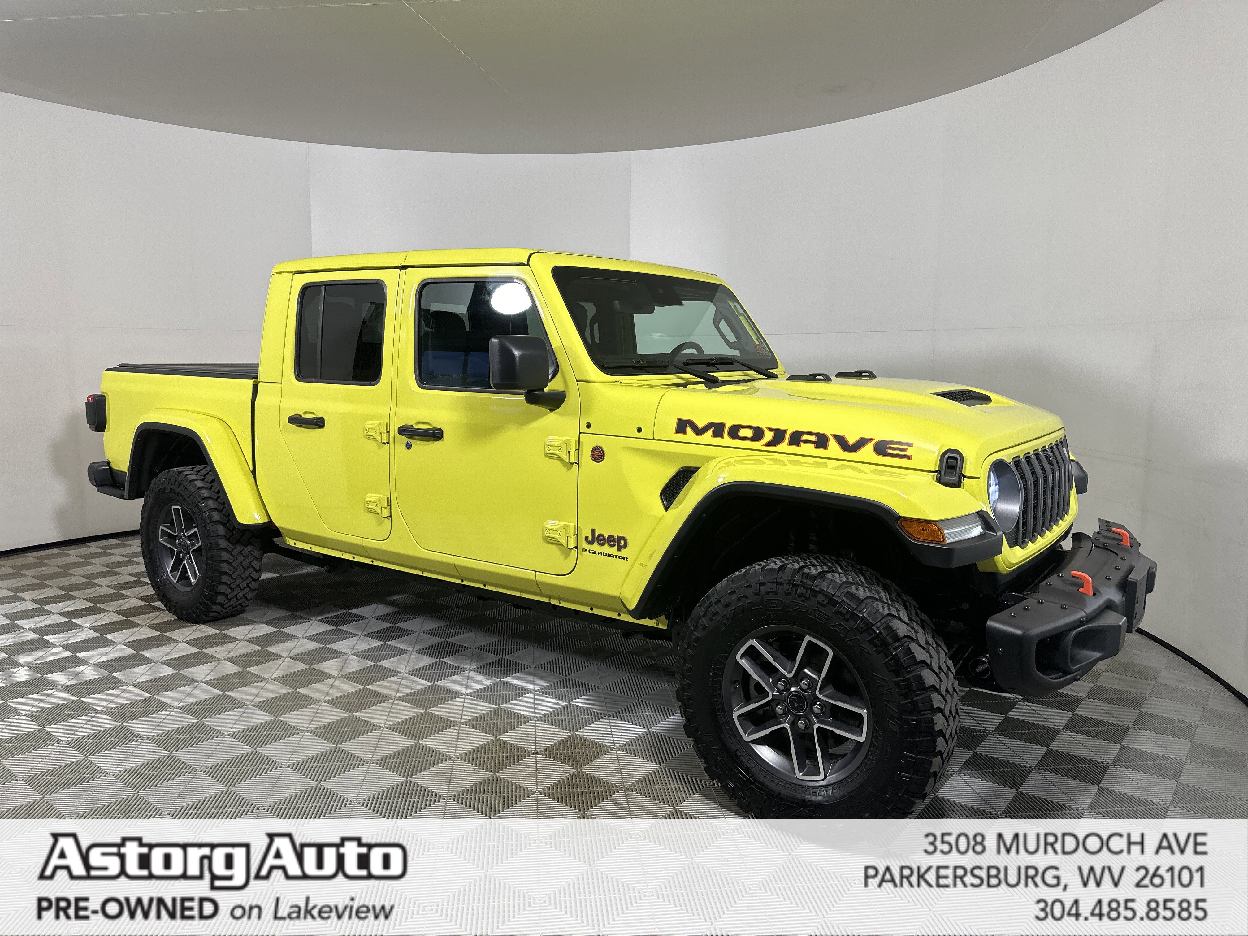 2024 Jeep Gladiator Mojave X's photo