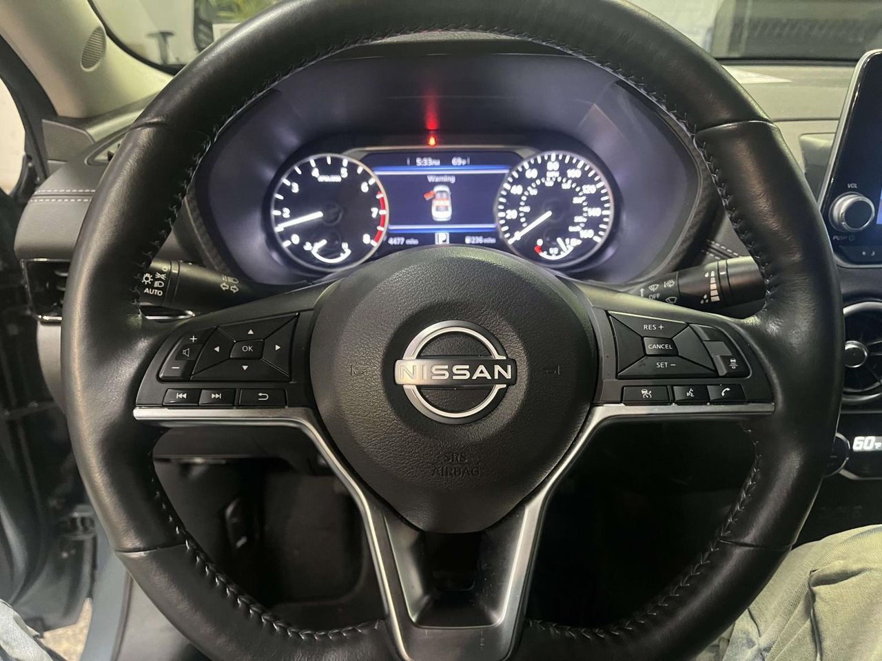 2025 Nissan Sentra SV photo 22