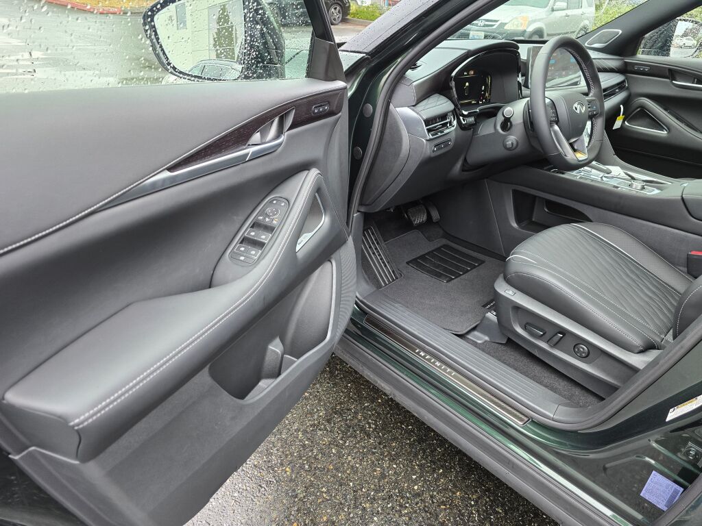 2026 Infiniti QX60 Autograph AWD photo 18
