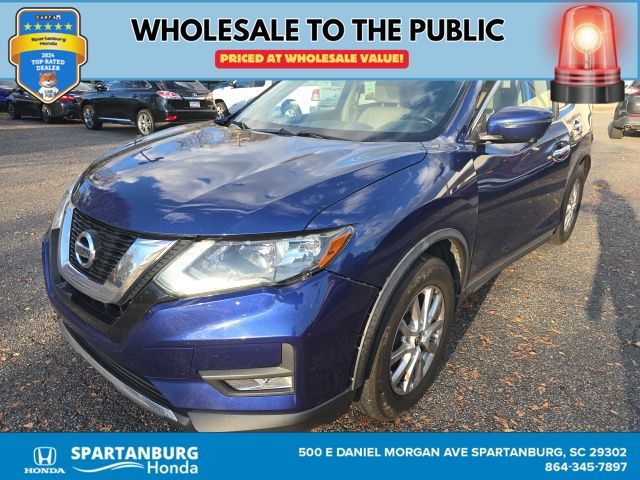 2017 Nissan Rogue SV