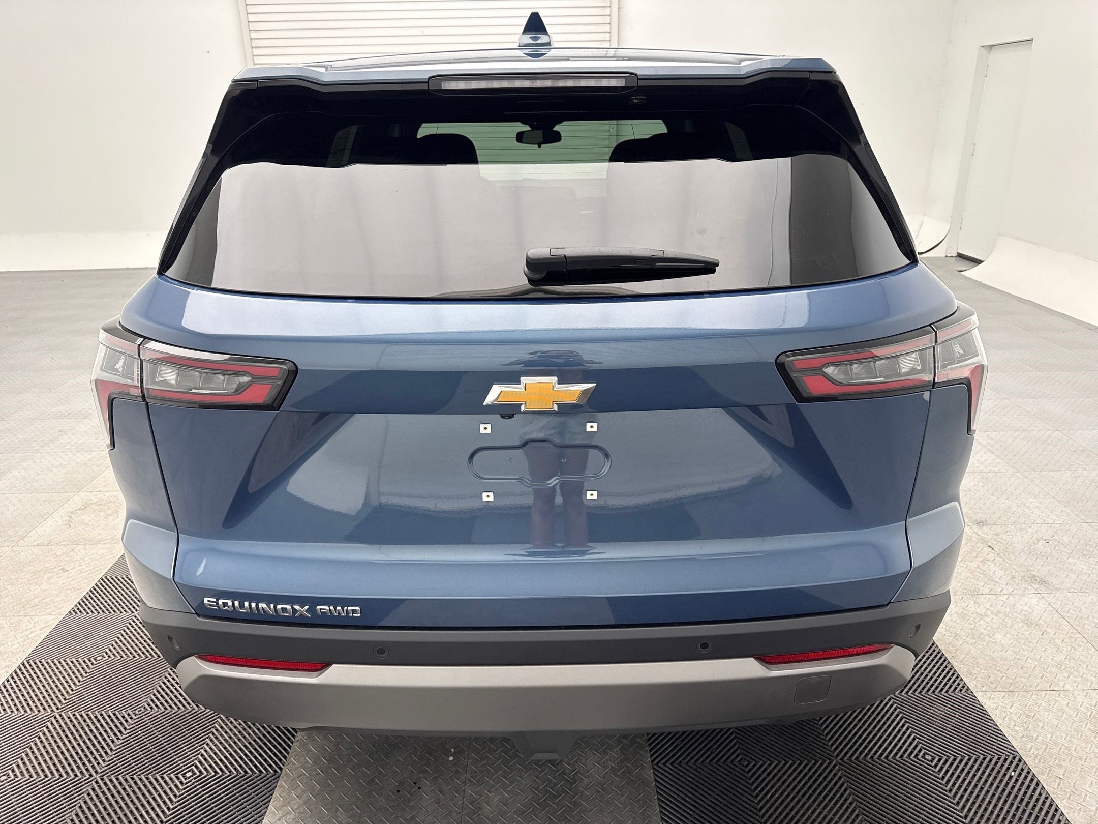 2026 Chevrolet Equinox LT photo 9