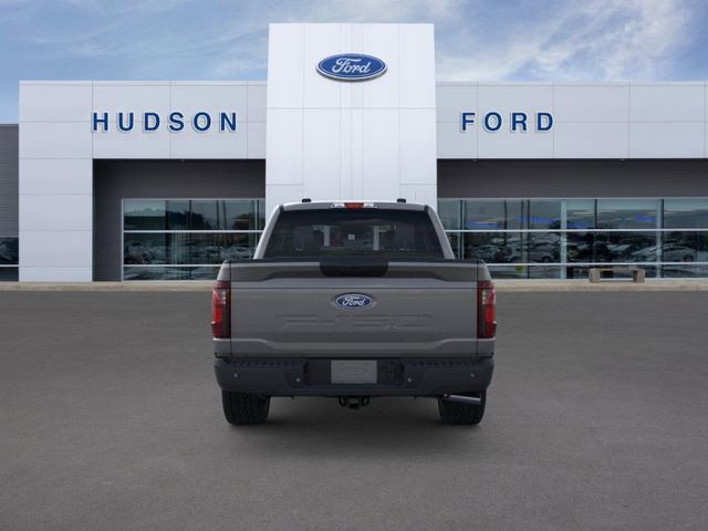 2025 Ford F-150 XL photo 5