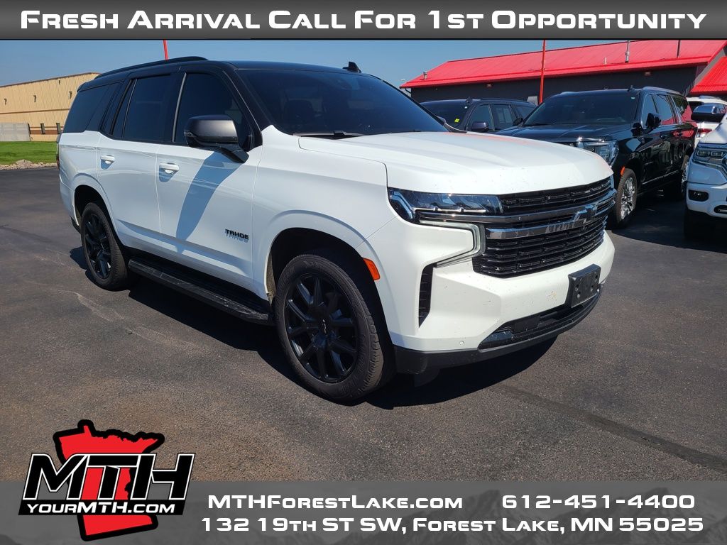2022 Chevrolet Tahoe RST photo 2