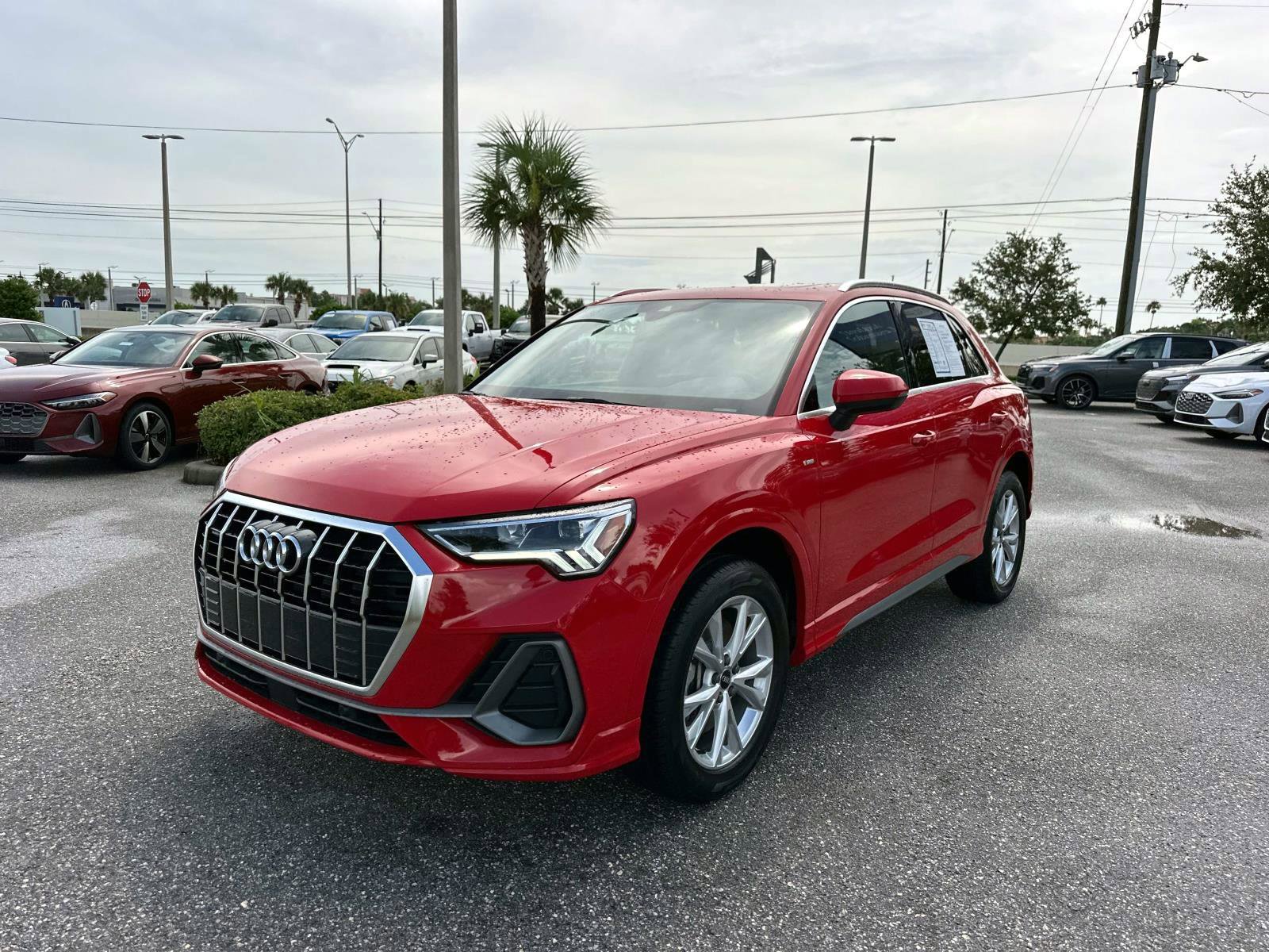2024 Audi Q3 45 TFSI S line Premium photo 7