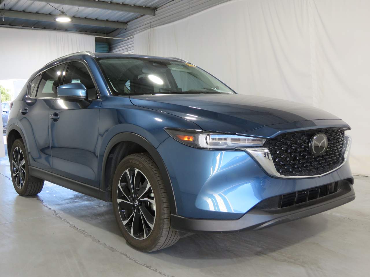 2022 Mazda CX-5 2.5 Premium Plus photo 3
