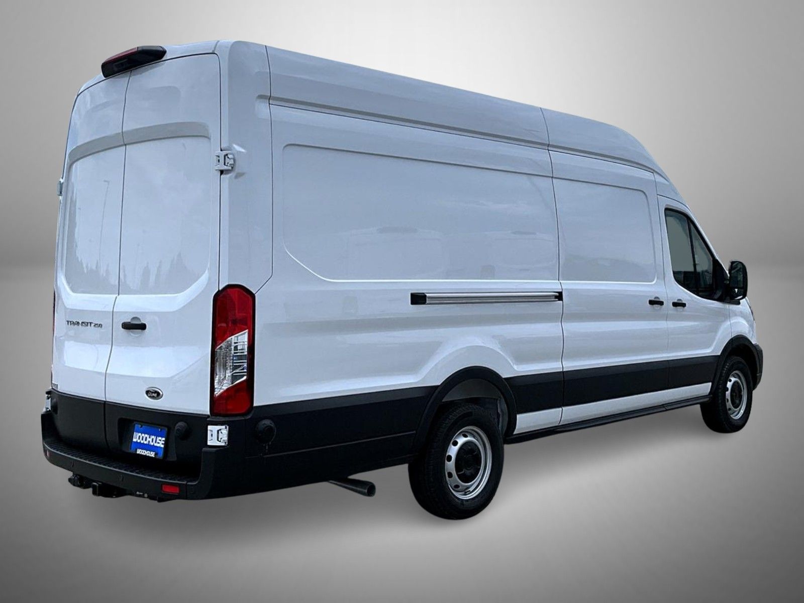 2025 Ford Transit photo 4