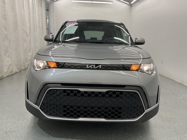 2024 Kia Soul LX photo 3