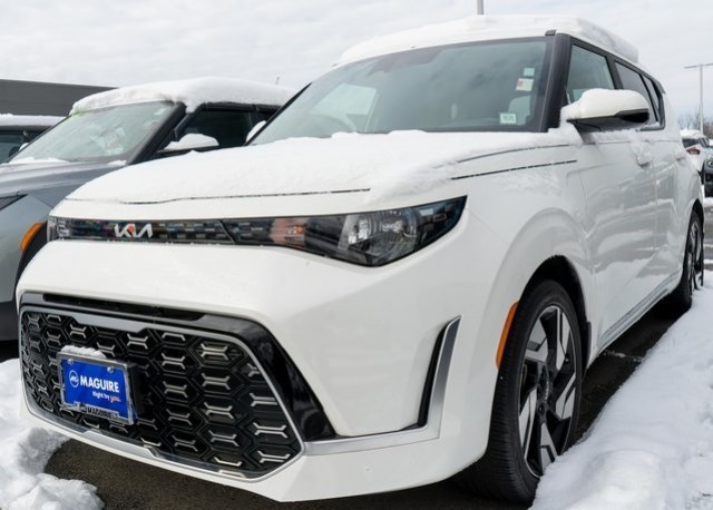 2023 Kia Soul GT-Line's photo