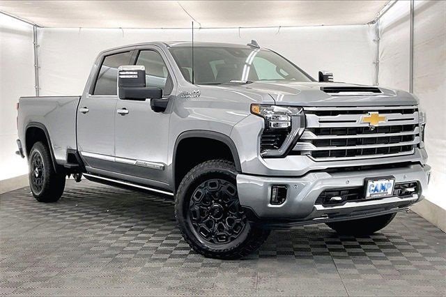 2025 Chevrolet Silverado 3500HD High Country photo 21