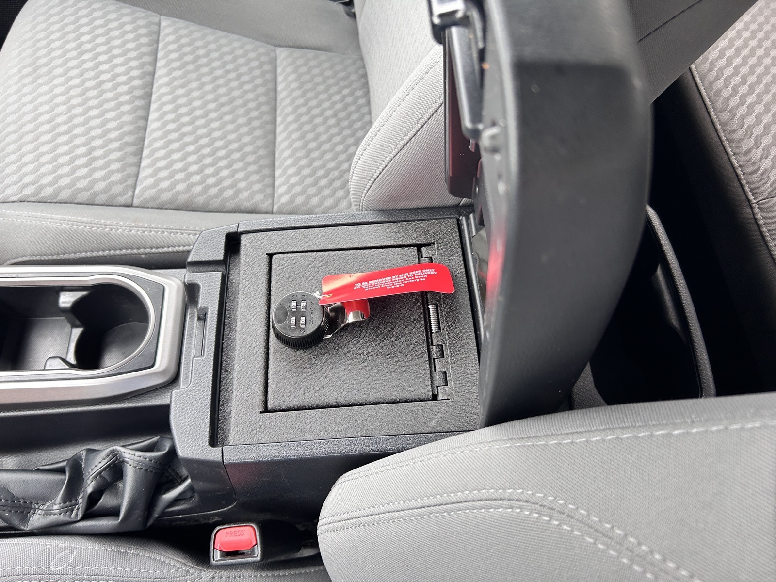 2023 Toyota Tacoma SR5 photo 37