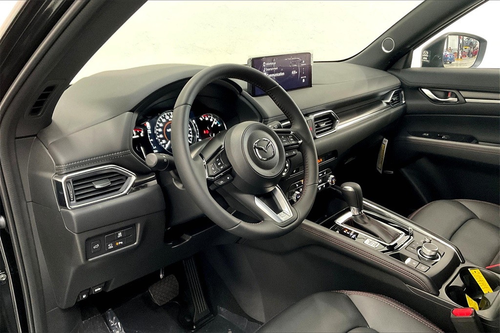 2025 MAZDA CX-5 - Image 7