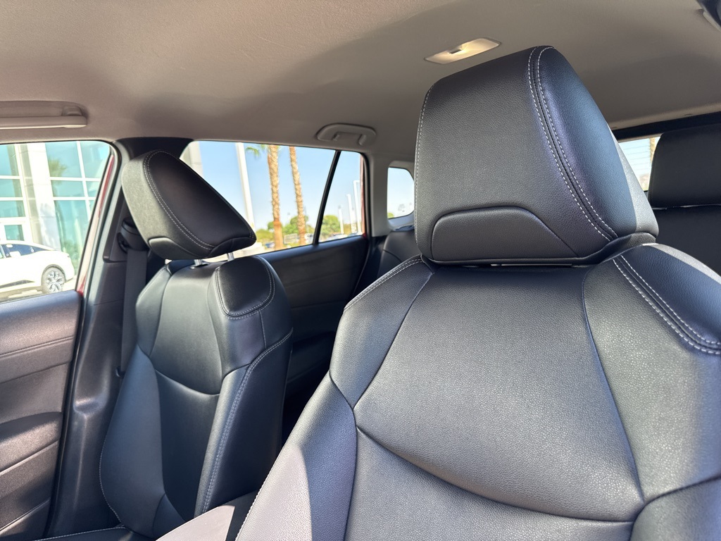 2024 Toyota Corolla Cross XLE photo 15