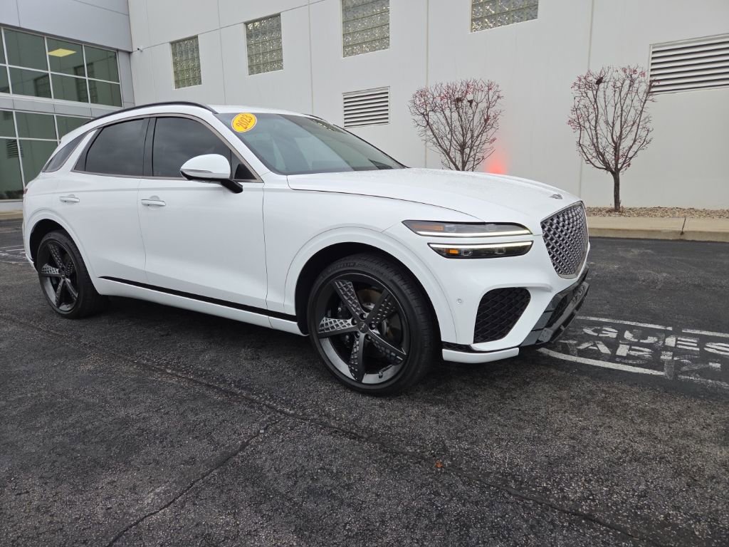 2023 Genesis GV70 2.5T photo 3