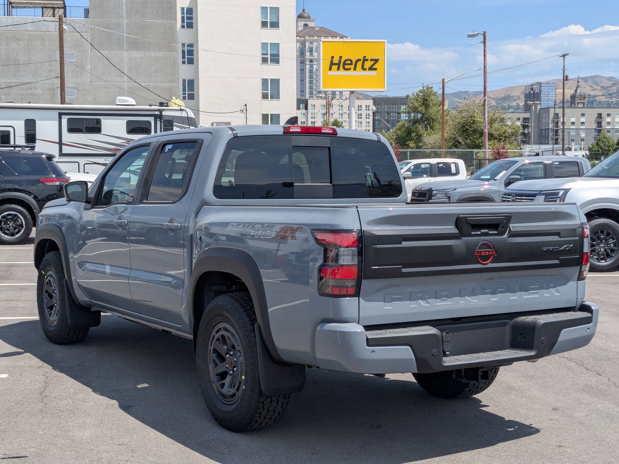 2025 Nissan Frontier Crew Cab PRO-4X photo 5