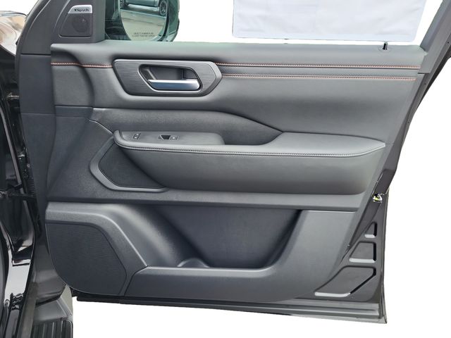 2025 Nissan Armada photo 20