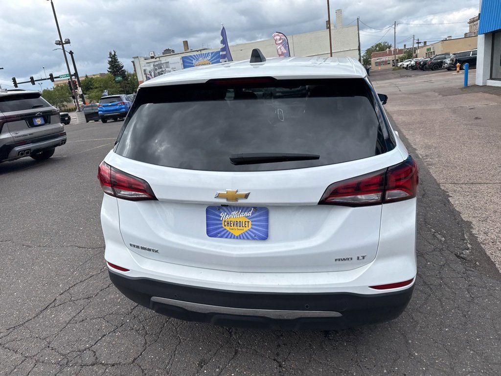 2024 Chevrolet Equinox LT photo 10