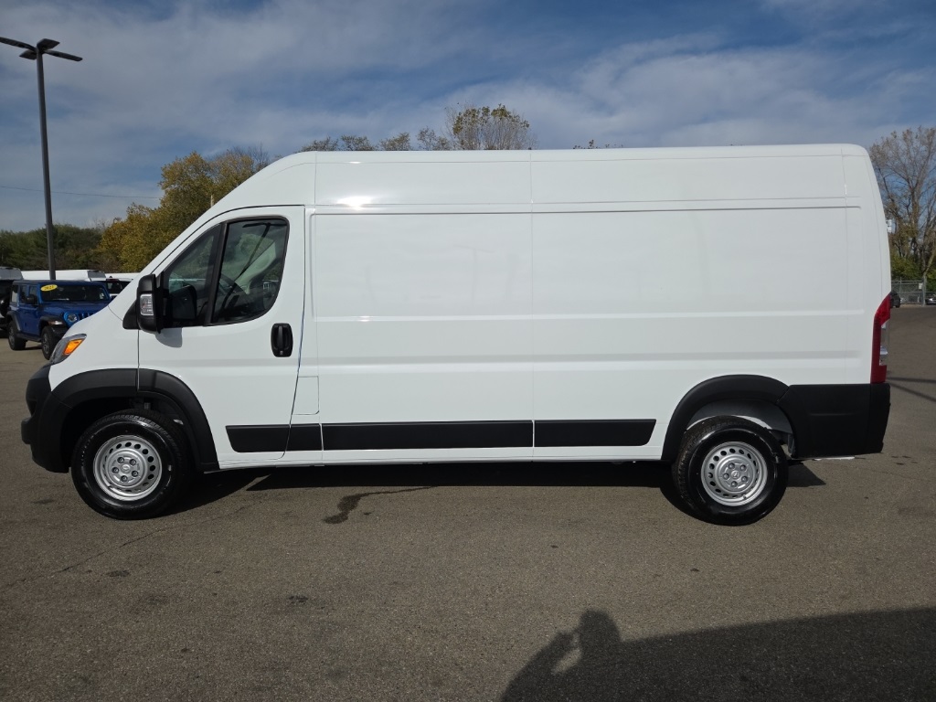 2026 Ram ProMaster 2500 photo 3