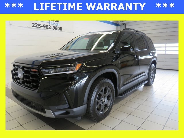 2025 Honda Pilot TrailSport's photo