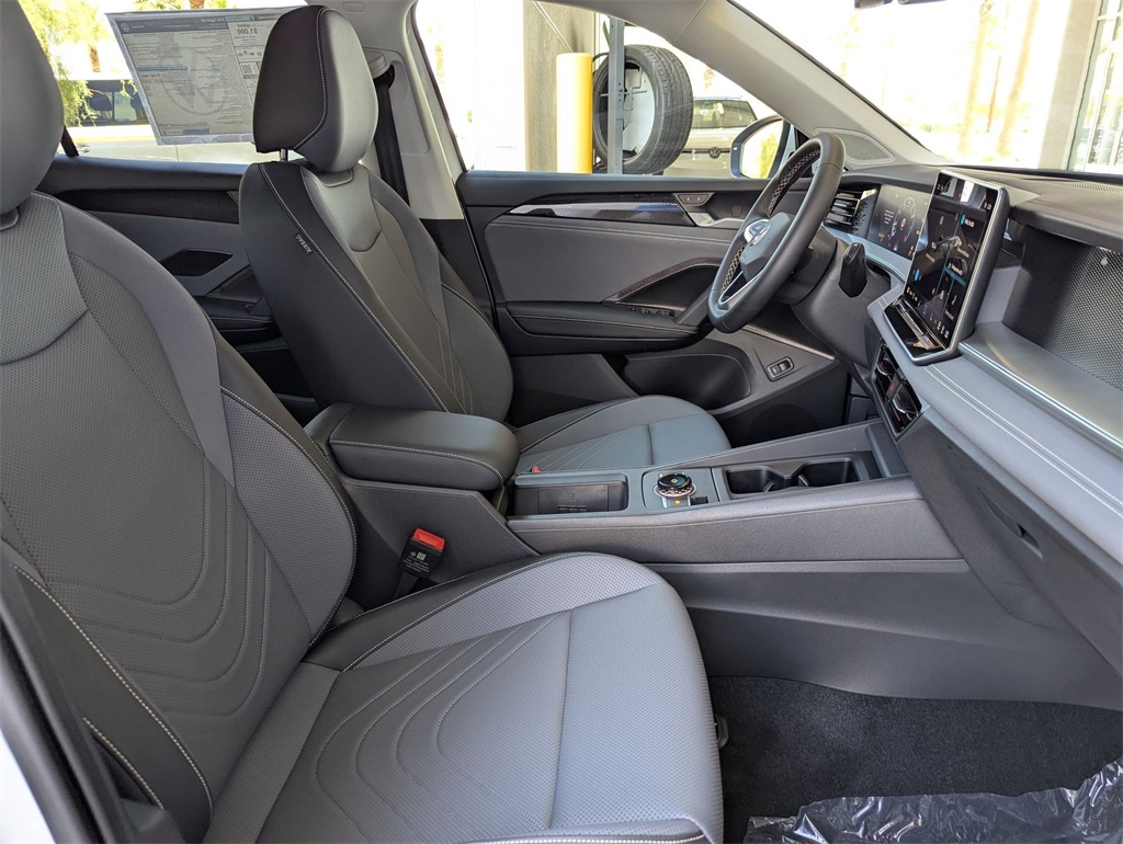2025 Volkswagen Tiguan S photo 17