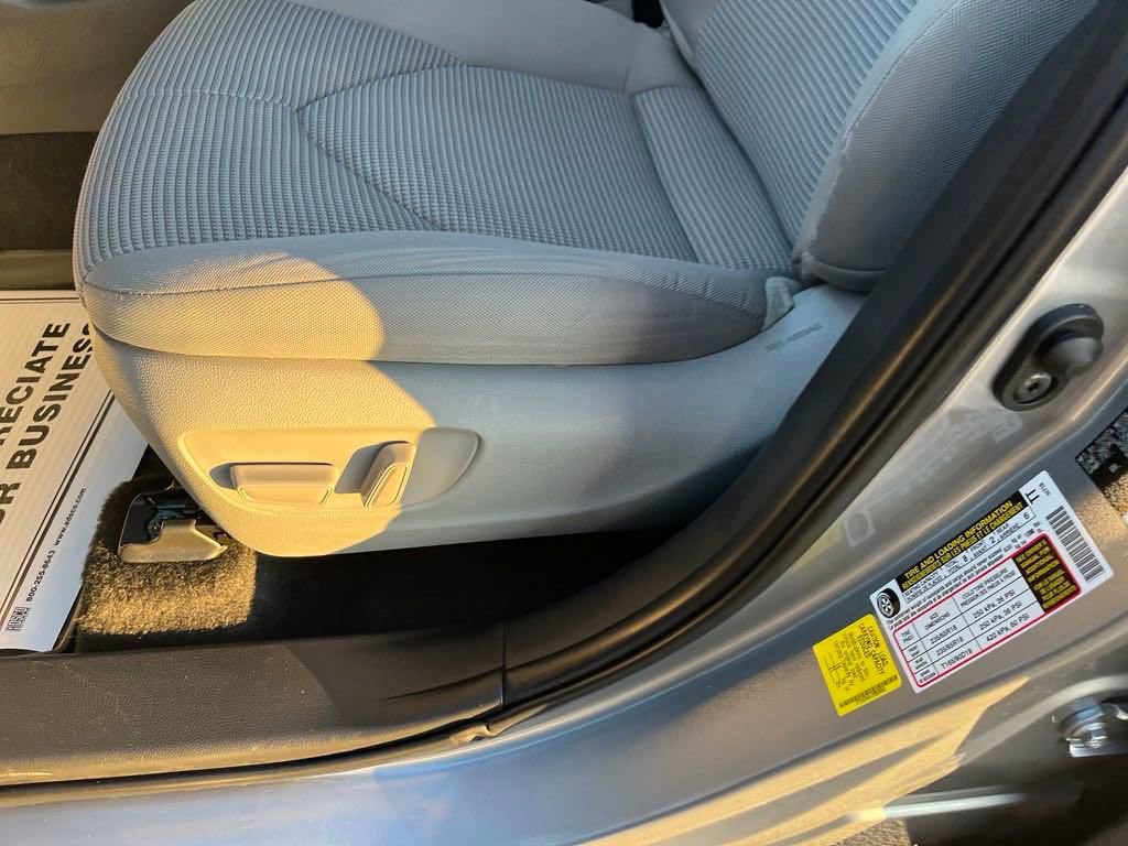 2023 Toyota Highlander LE Limited photo 20