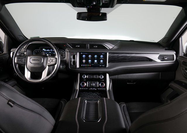 2021 Gmc Yukon Denali photo 3