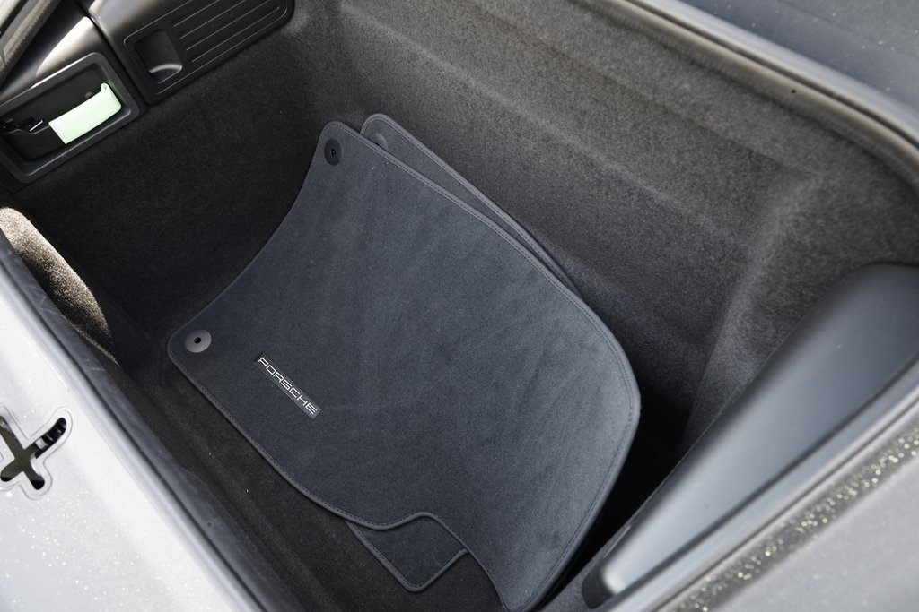 2025 Porsche Cayman Base photo 30