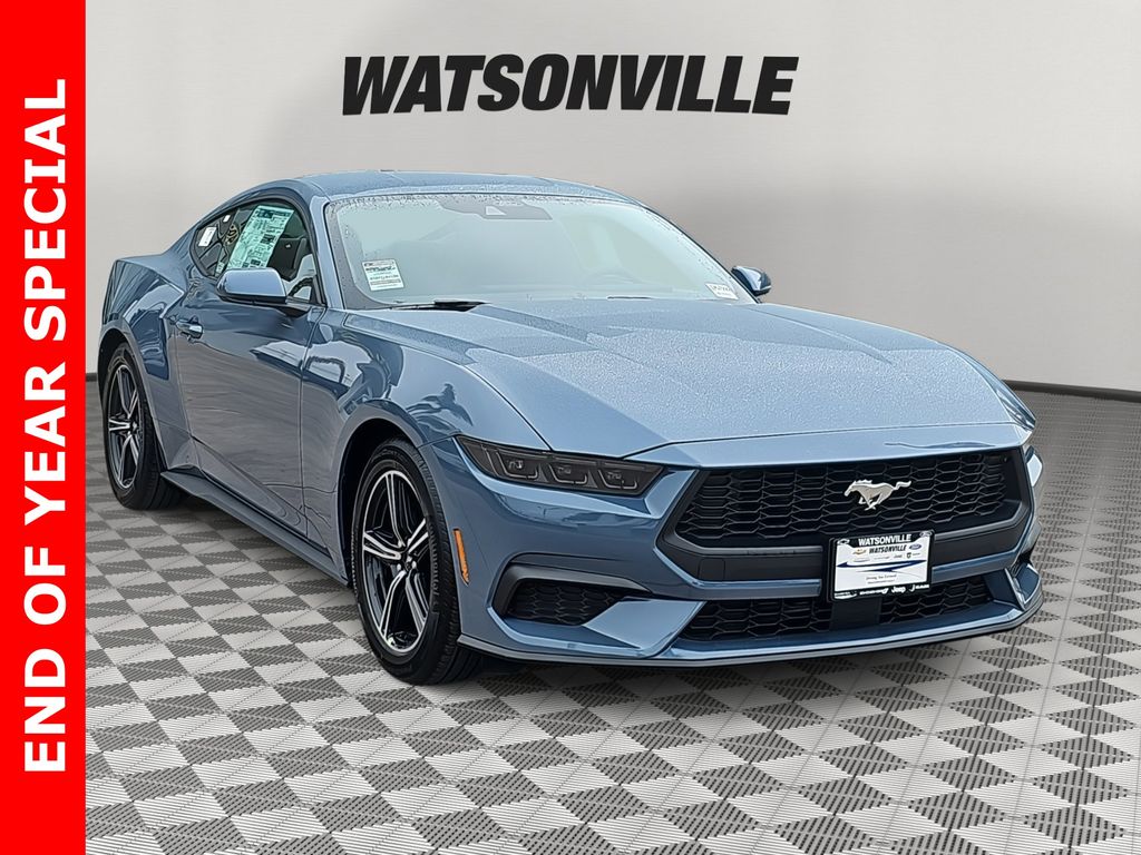 2025 Ford Mustang EcoBoost's photo