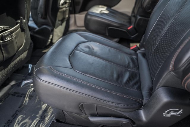 2018 Chrysler Pacifica Touring Plus photo 29