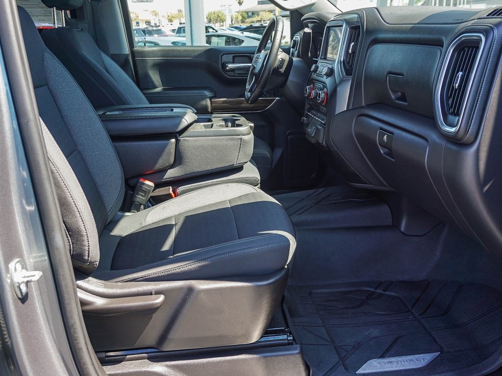 2020 Chevrolet Silverado 1500 LT photo 11