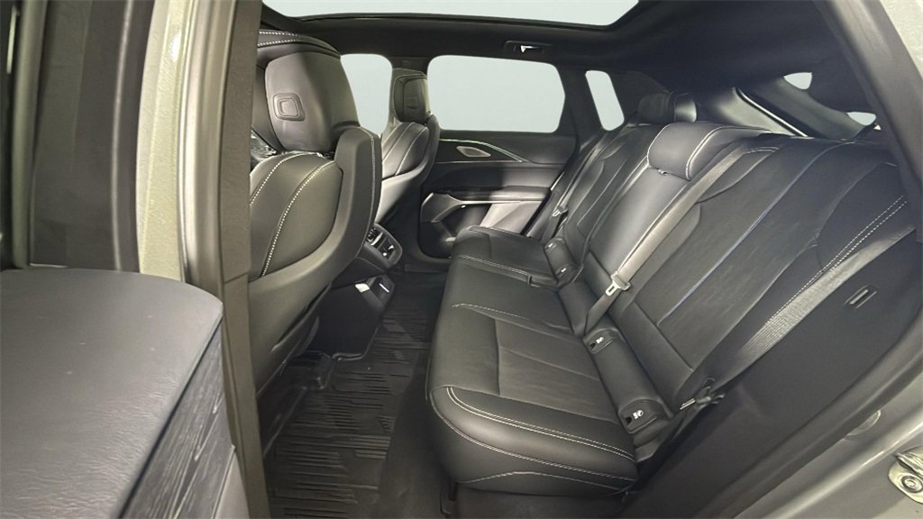 2024 Cadillac Lyriq Luxury photo 26