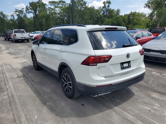 2021 Volkswagen Tiguan SE photo 3