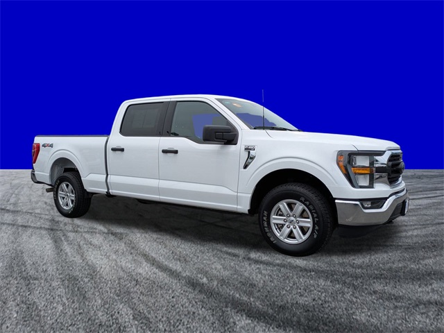2023 Ford F-150 XLT photo 2