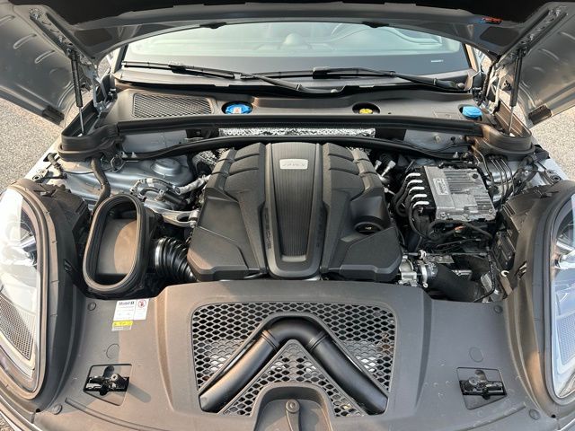 2022 Porsche Macan S photo 43