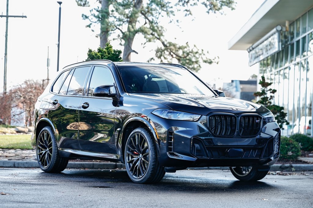 2026 BMW X5 M60i's photo