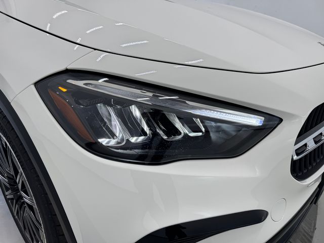 2026 Mercedes Benz GLA 250 photo 32