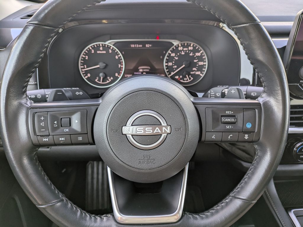 2024 Nissan Pathfinder SV photo 14