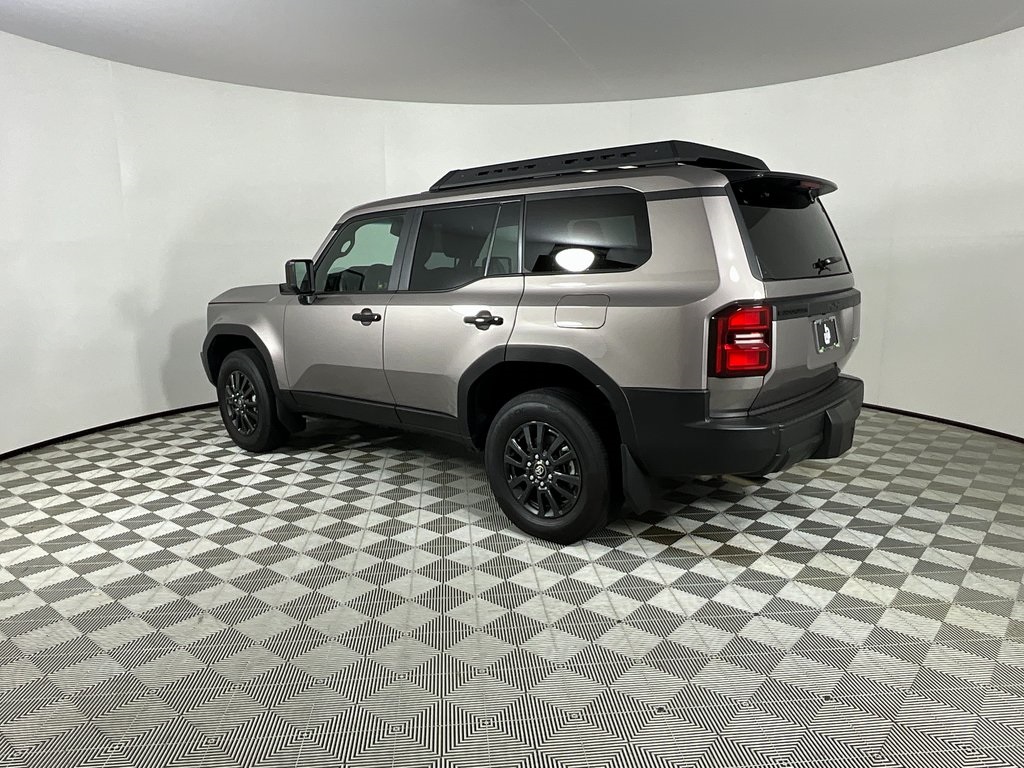 2024 Toyota Land Cruiser Base photo 4