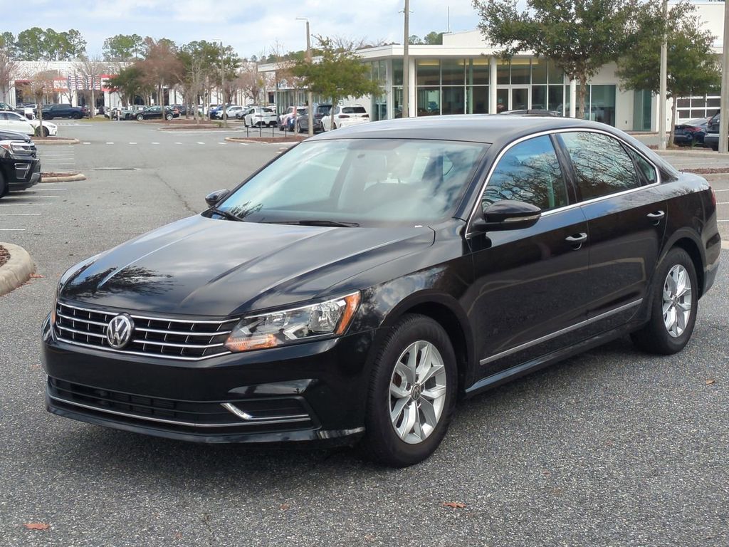 2017 Volkswagen Passat S