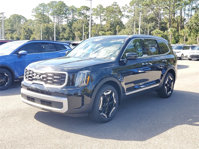 2025 Kia Telluride S photo 3