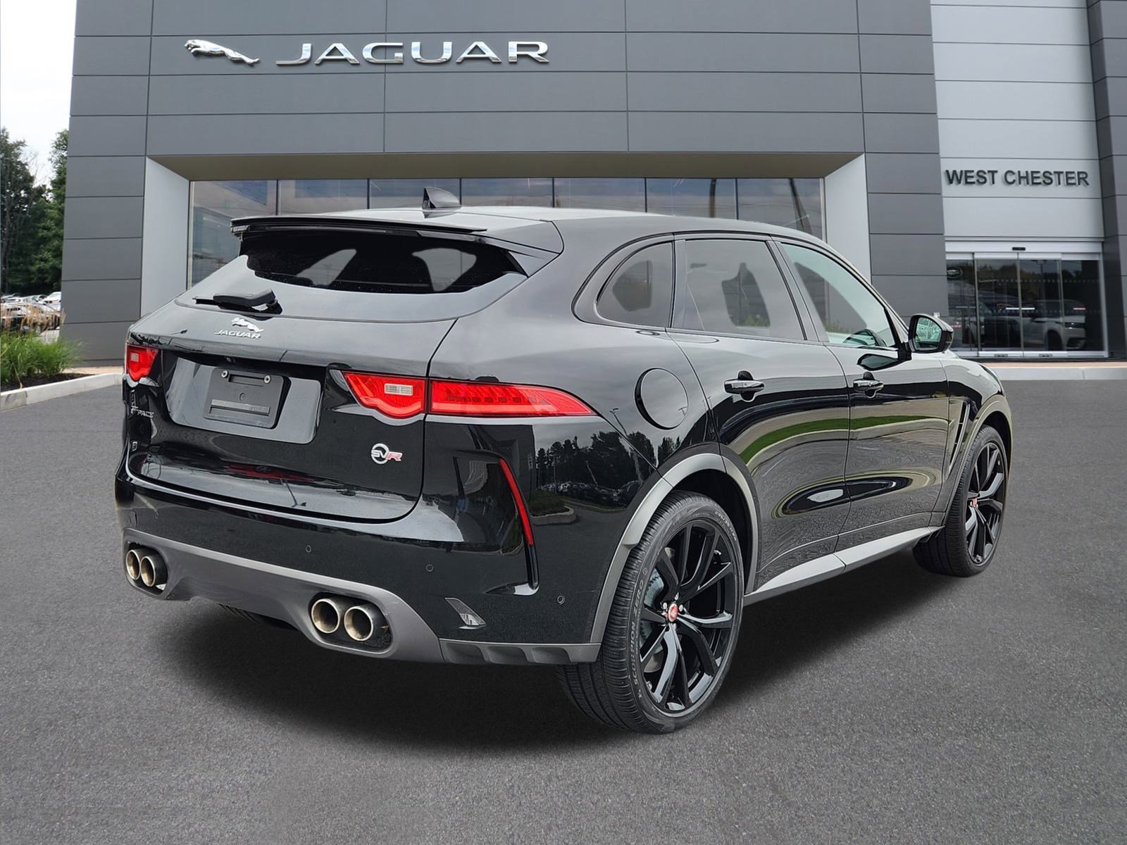 2019 Jaguar F-PACE SVR photo 4