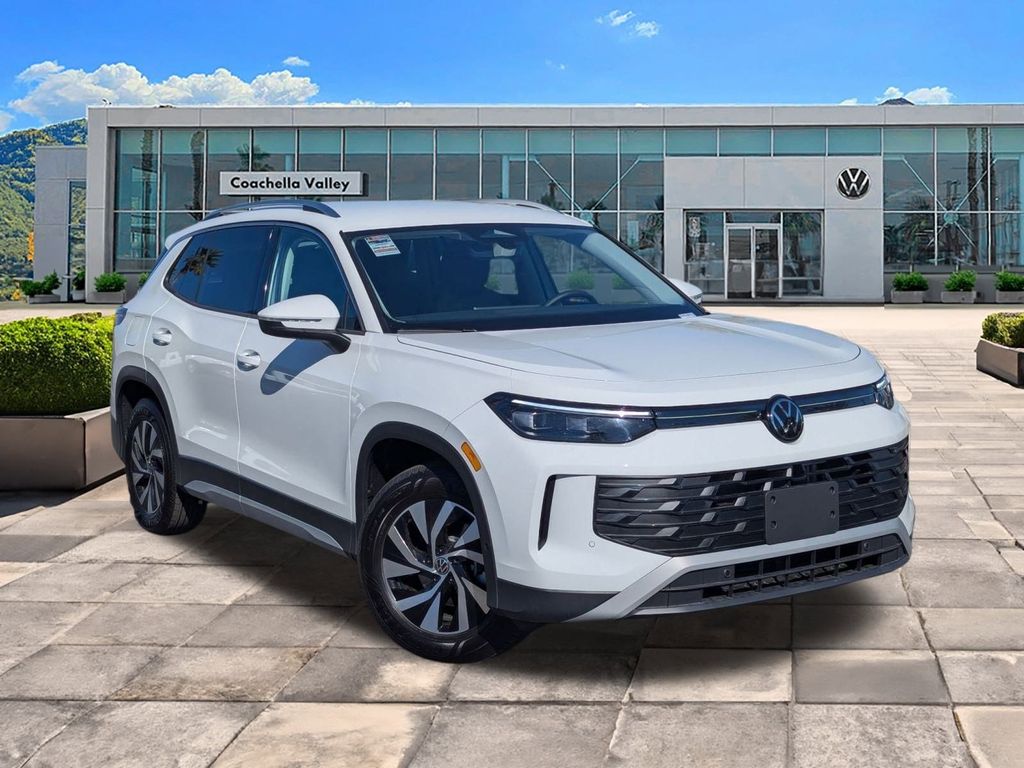 2026 Volkswagen Tiguan S's photo