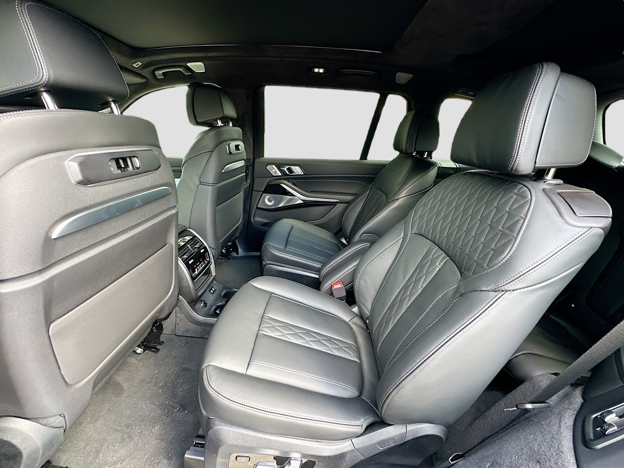 2026 Bmw X7 M60i photo 22