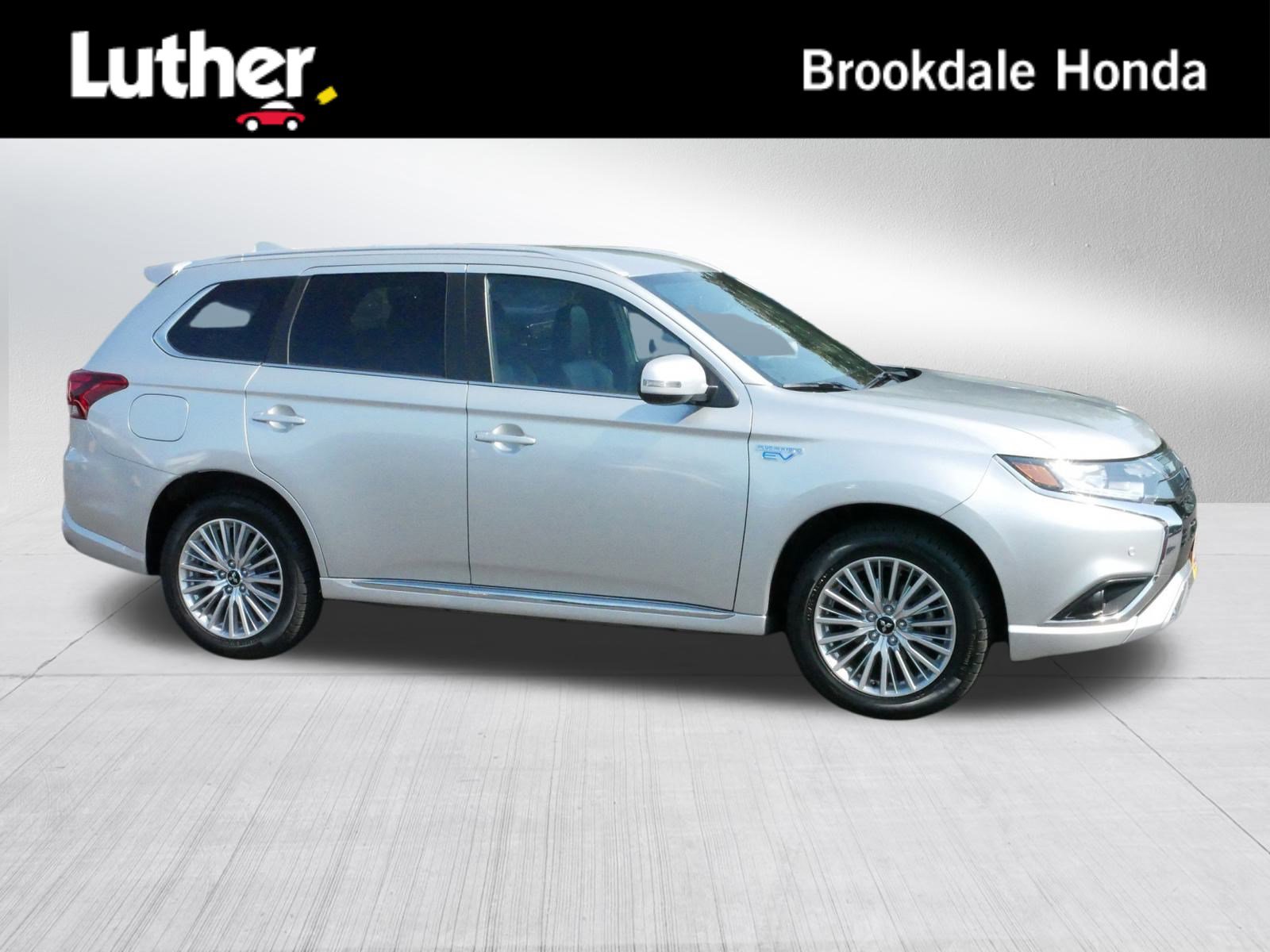 2019 Mitsubishi Outlander SEL's photo