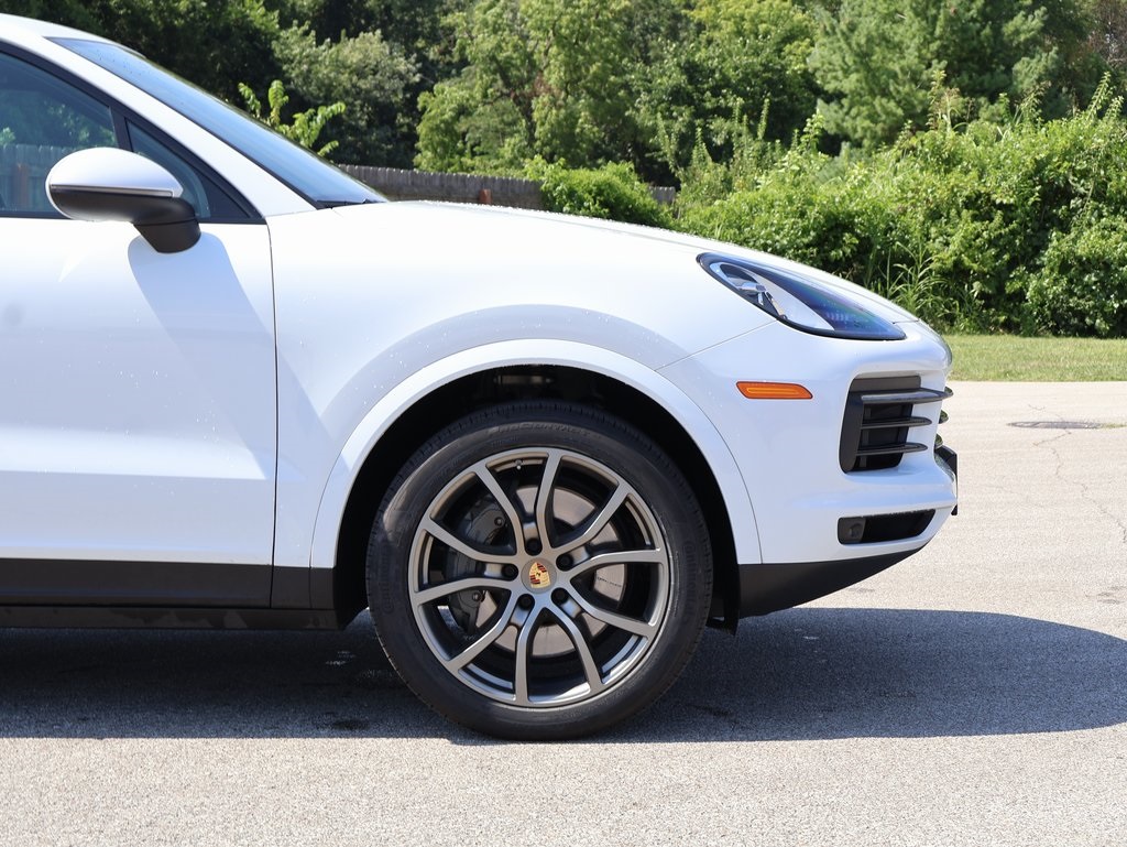 2022 Porsche Cayenne S photo 9
