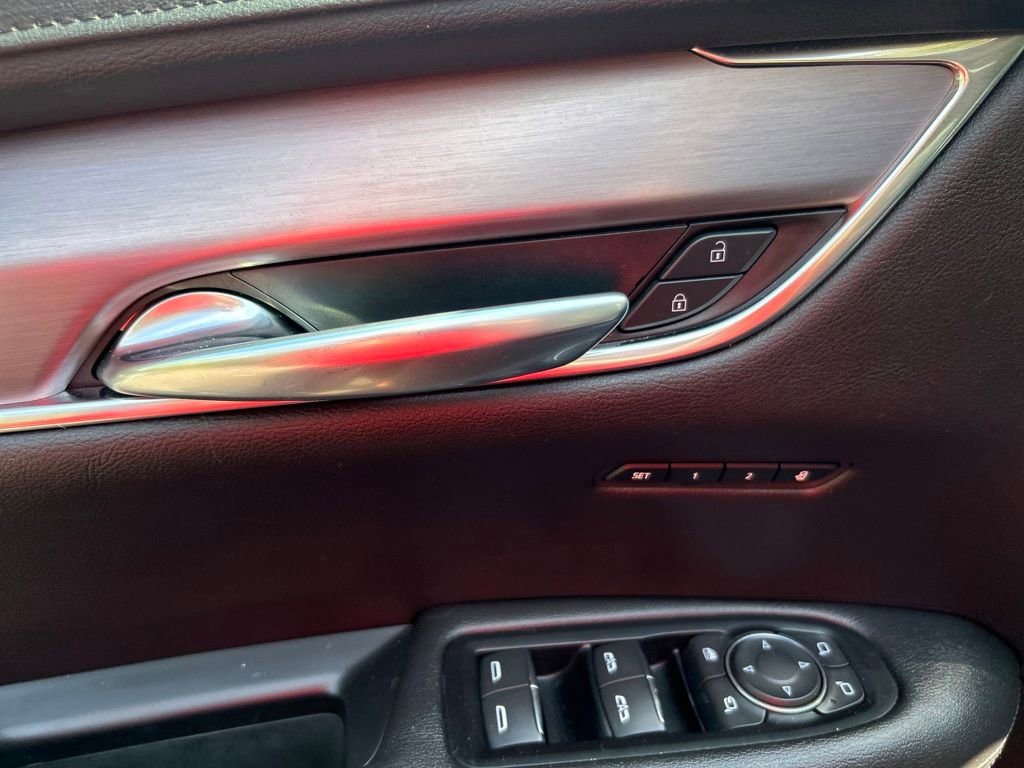 2019 Cadillac XT5 Luxury photo 16
