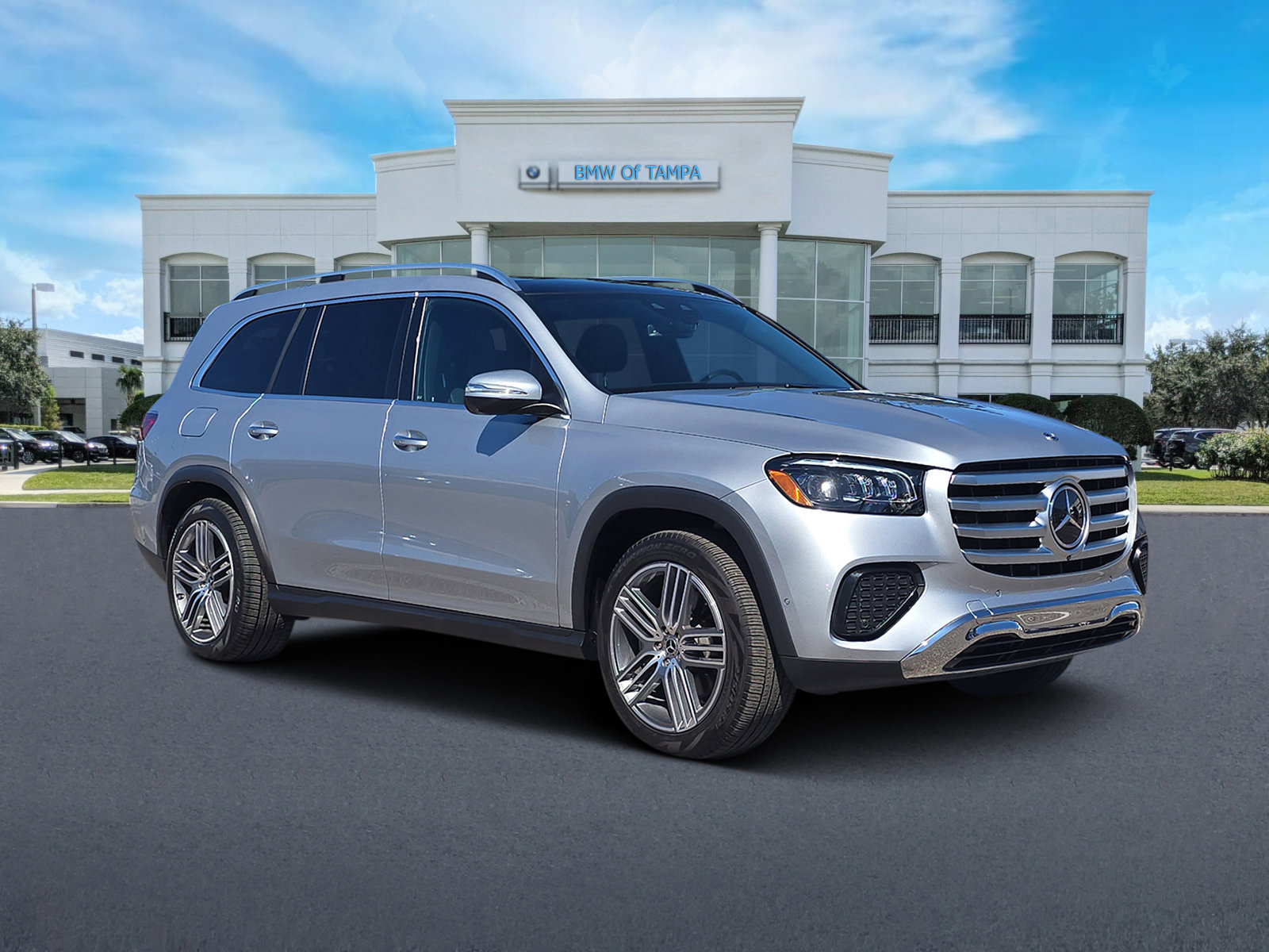 2024 Mercedes-Benz GLS Base's photo