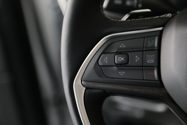 2025 Jeep Grand Cherokee Limited photo 4