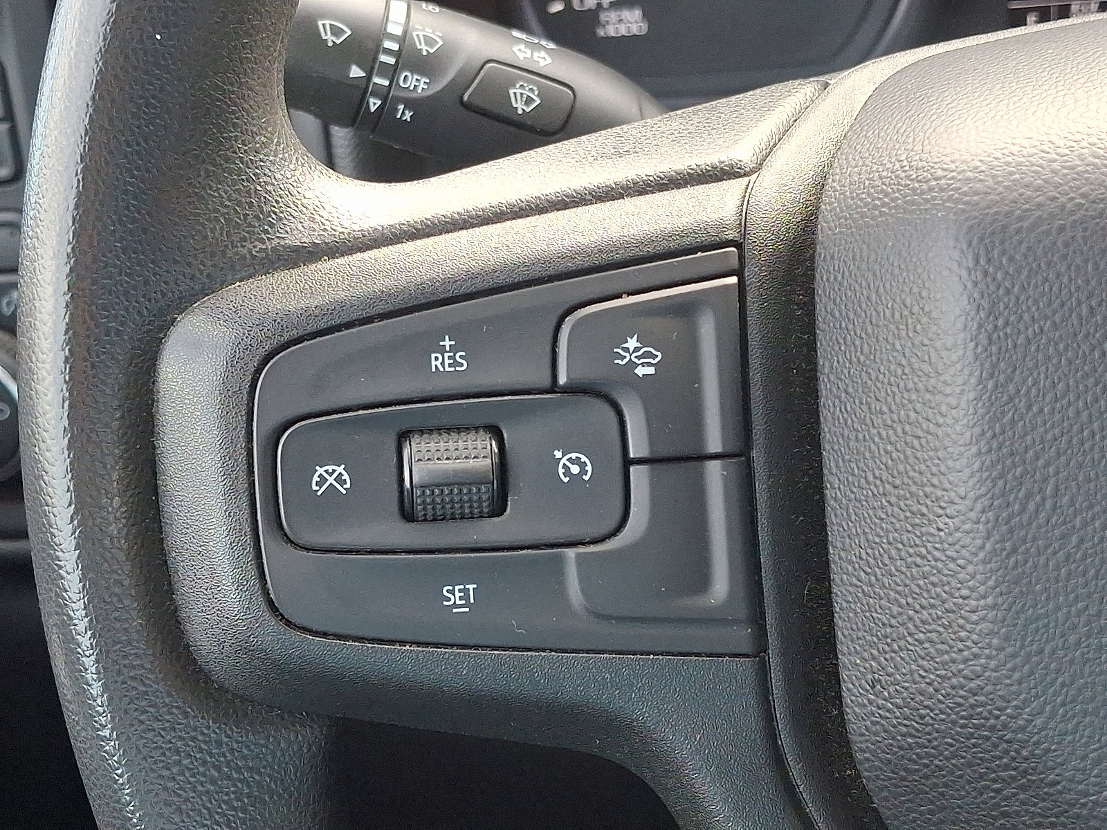 2022 Chevrolet Silverado 1500 Custom photo 18