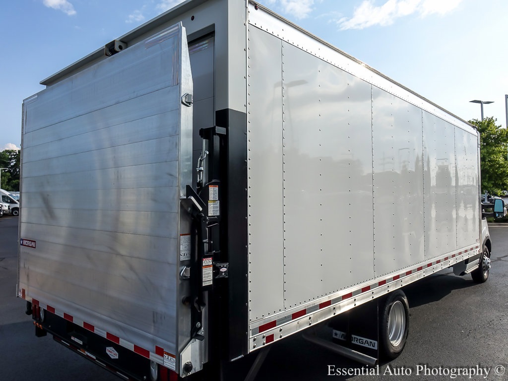 2024 Ford Transit Cutaway photo 8