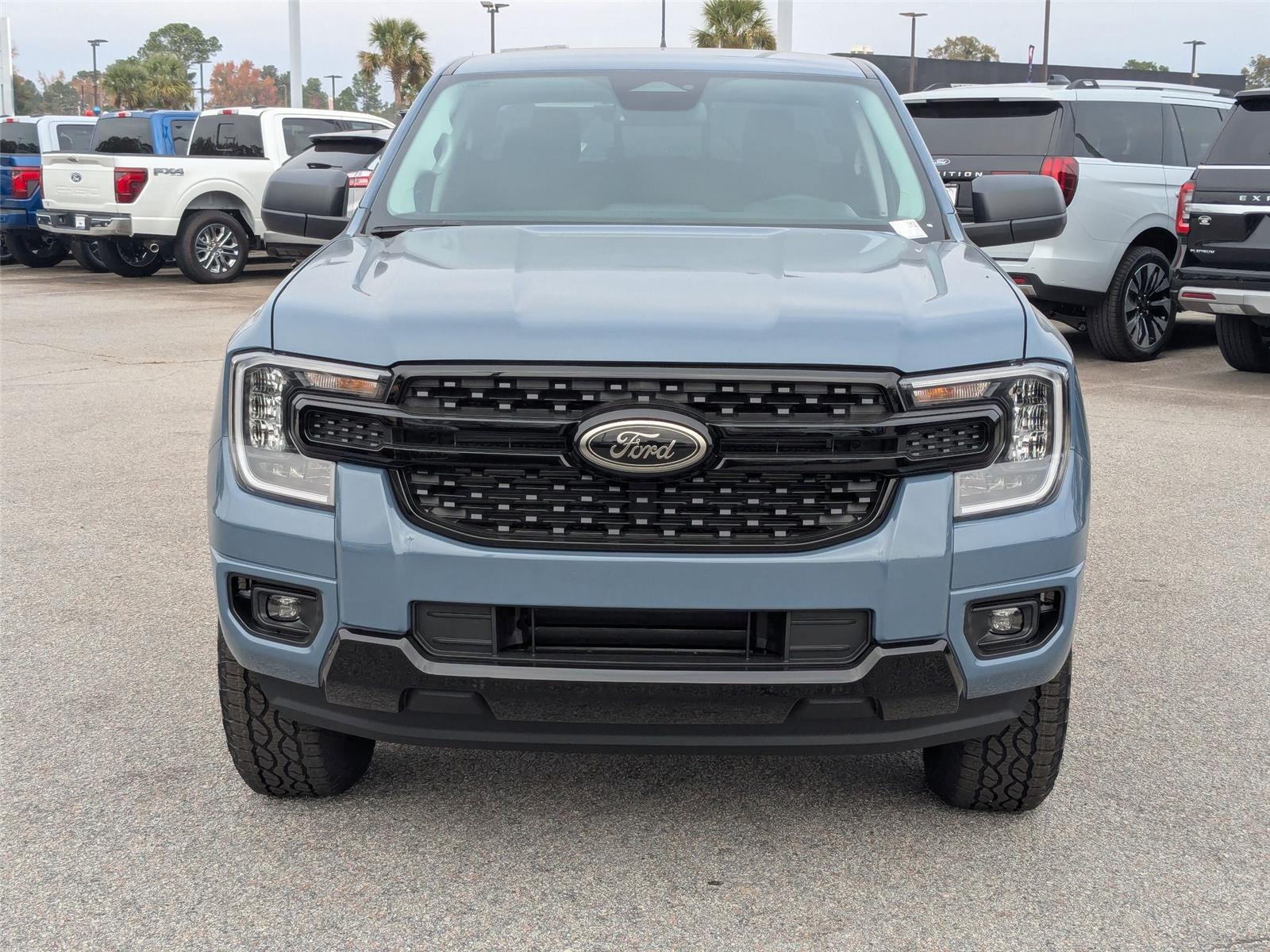 2025 Ford Ranger XLT photo 2